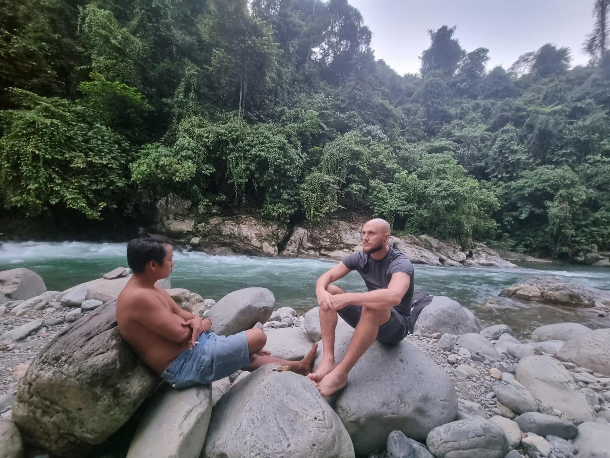 Lucky Bamboo'Bungalows-Resto And Orangutan Jungle Trekking Tours Bukit Lawang Exterior foto